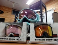 ＯＡＫＬＥＹ　ＳＮＯＷ　ゴーグル入荷！